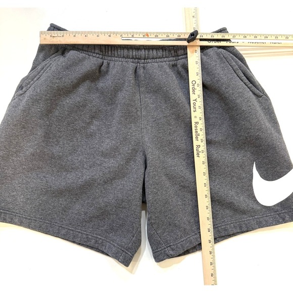 Nike Shorts Mens XL Gray Fleece Sweat Big Swoosh Logo Athletic Y2K Streetwear - Picture 5 of 5